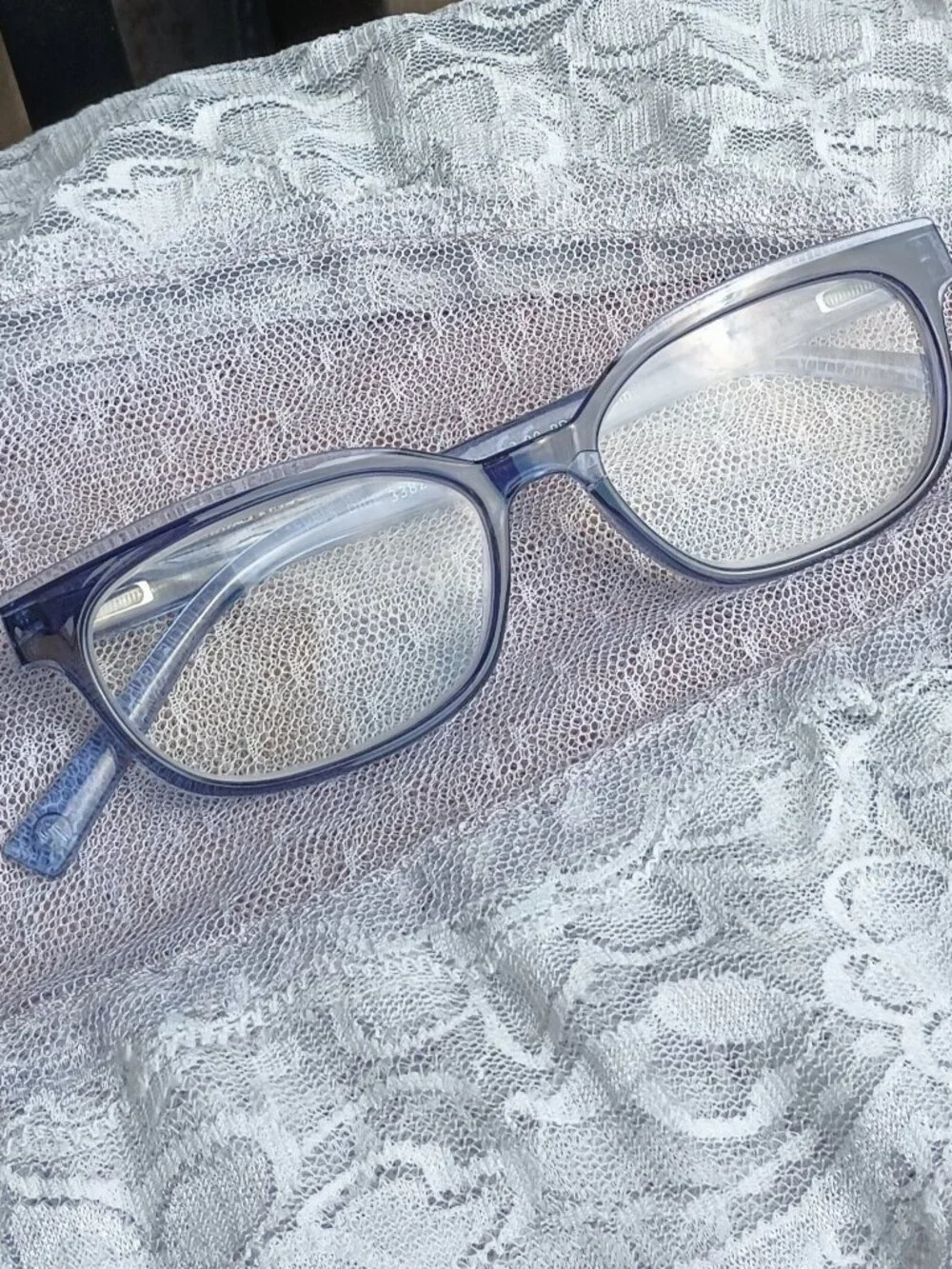 Peepers reading glasses